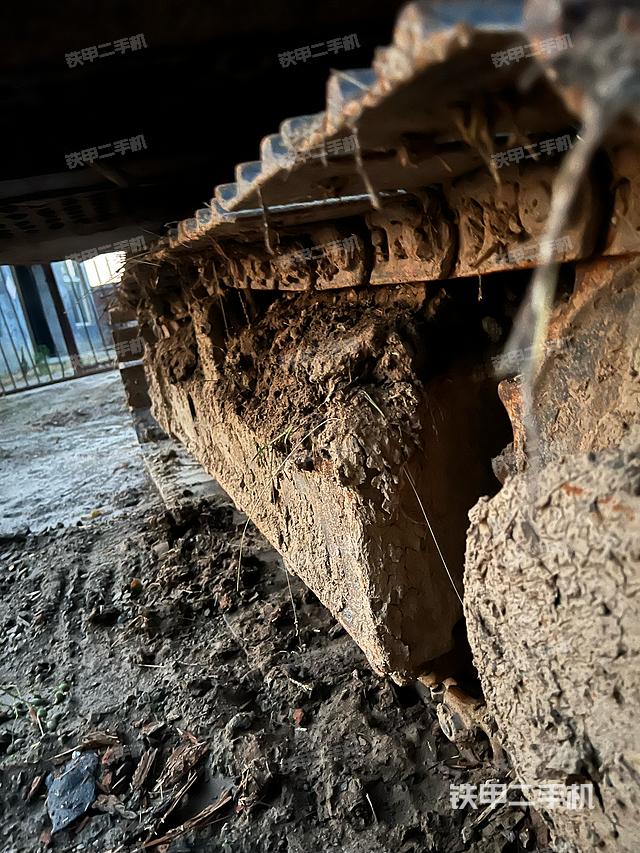 单侧履带整体（整机外观）