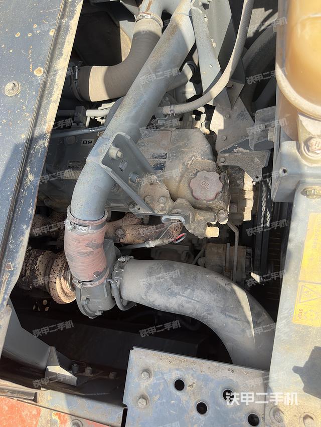 发动机整体俯视(整机外观) 发动机整体俯视(整机外观)