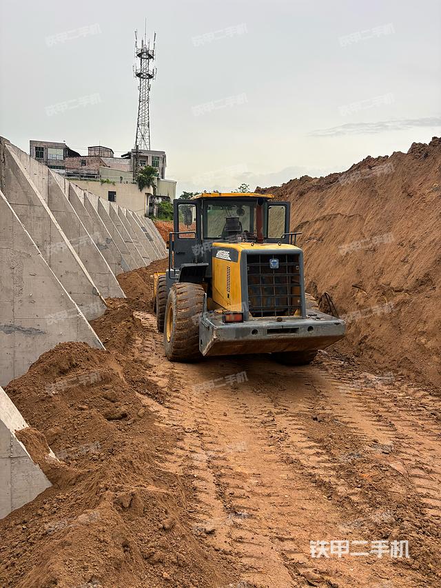 整机右后45°（整机外观及大件）