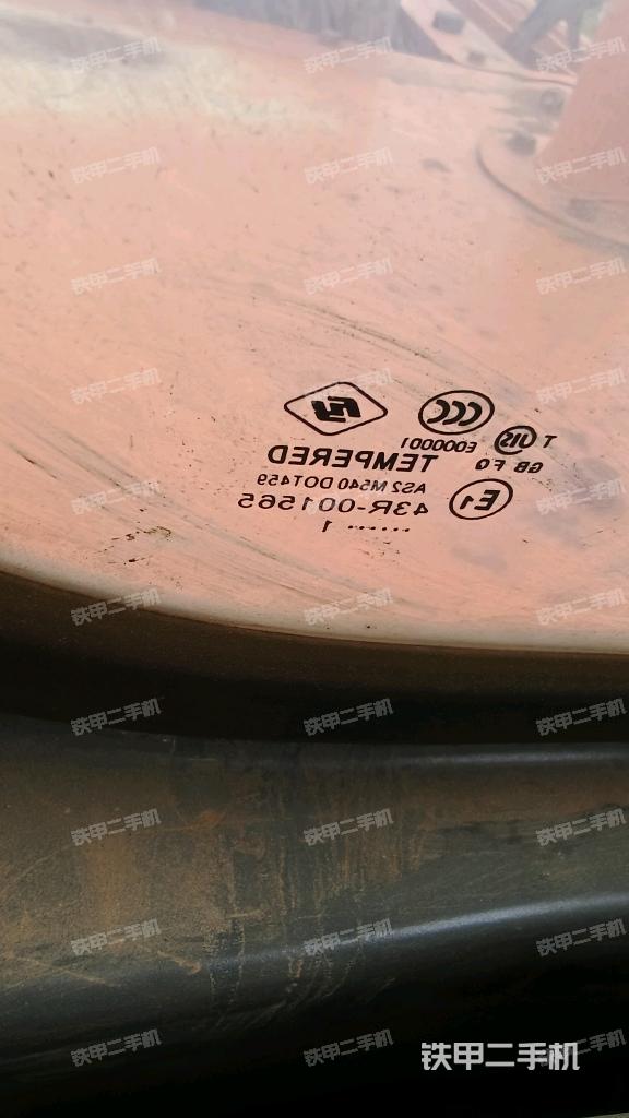 后窗玻璃角标(驾驶室部分) 后窗玻璃角标(驾驶室部分)