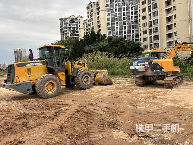 徐工LW500F裝載機(jī)