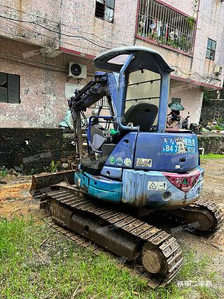 小松PC38UU-3挖掘機(jī)實(shí)拍圖片