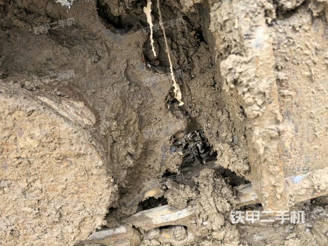 右驱动轮(行走机构) 右驱动轮(行走机构)