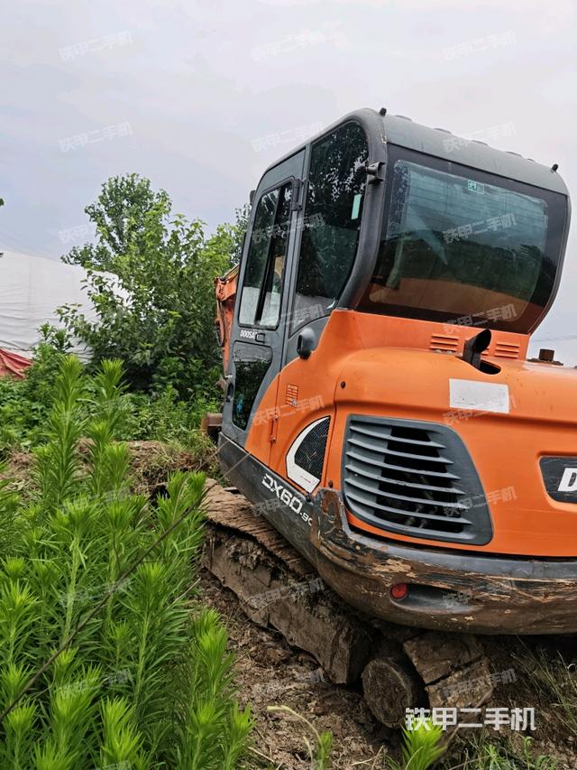 右前45(整机外观) 右前45(整机外观)