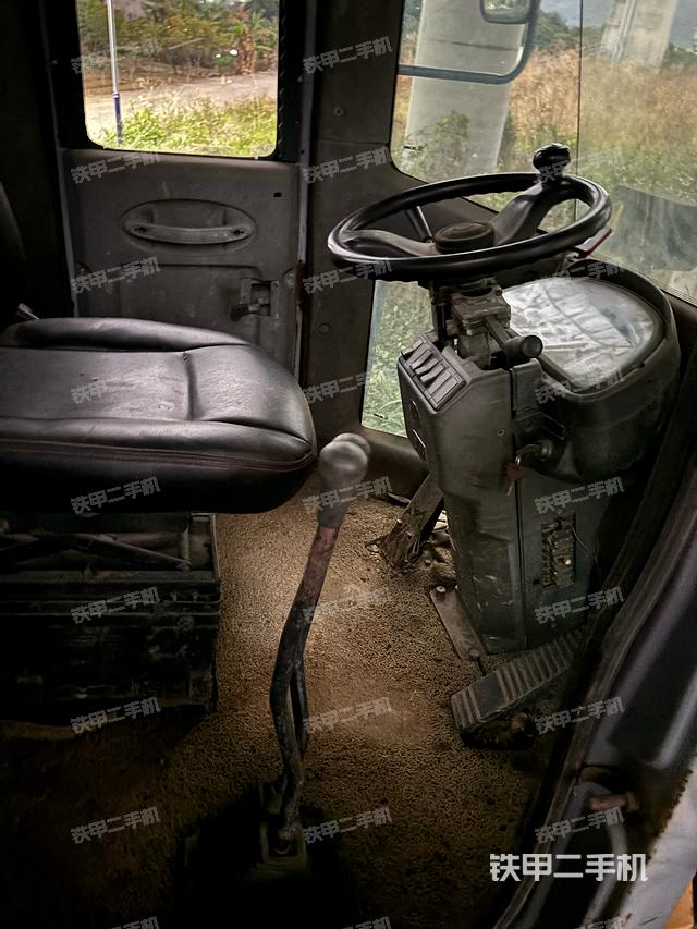 驾驶室操作台（整机外观及大件）