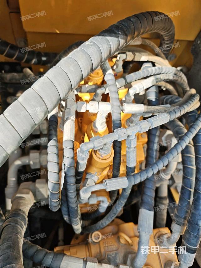 分配阀(上车部件) 分配阀(上车部件)