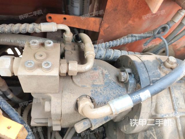 液压泵室（大件舱室）