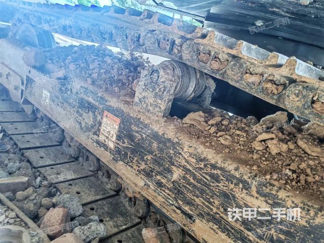 單側(cè)履帶整體（整機外觀）