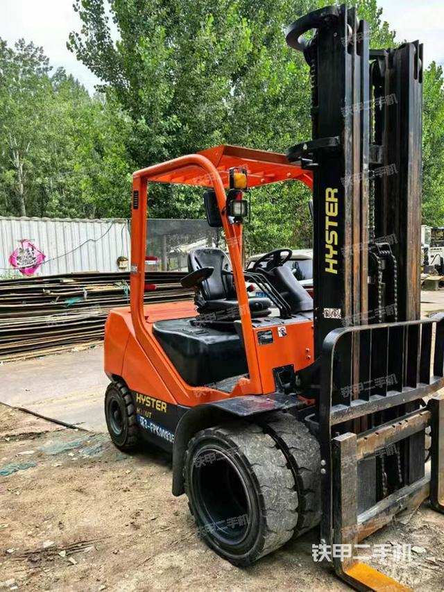 整机右后45°（设备外观及核心部件）