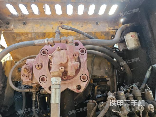 液压泵斜45 右(大件舱室) 液压泵斜45 右(大件舱室)