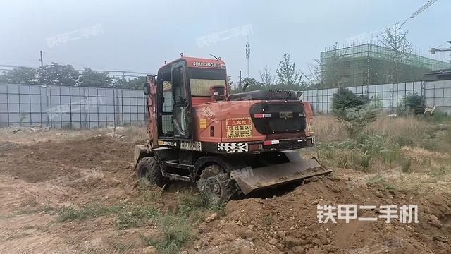 驾驶室顶部（整机外观）