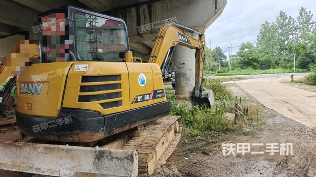 右后45(整机外观) 右后45(整机外观)