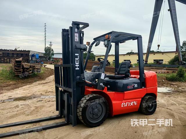 合力CPQD35叉車