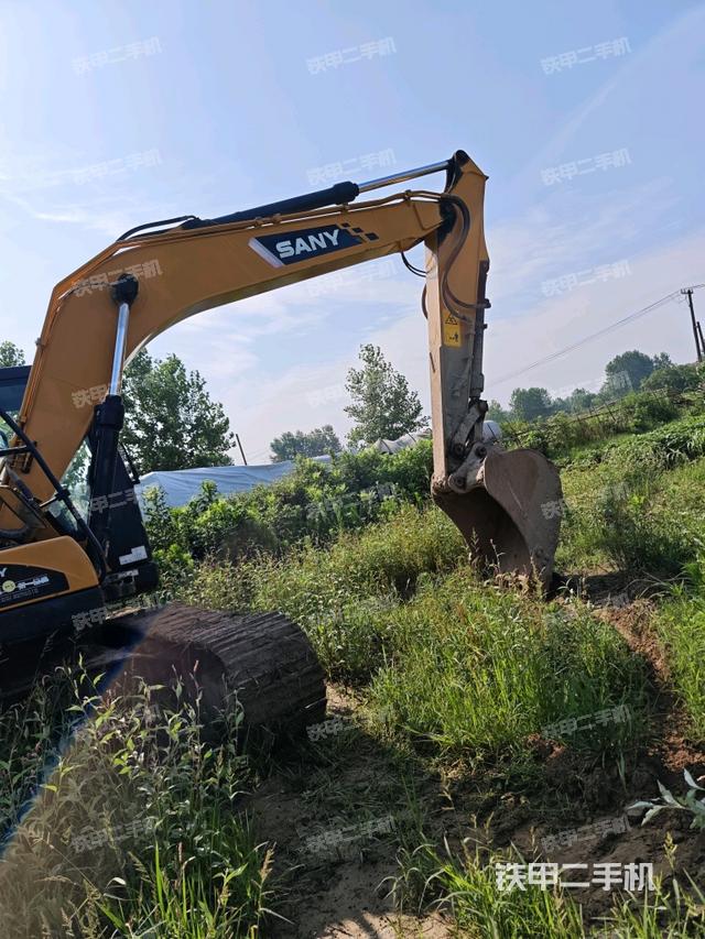 右后45(整机外观) 右后45(整机外观)