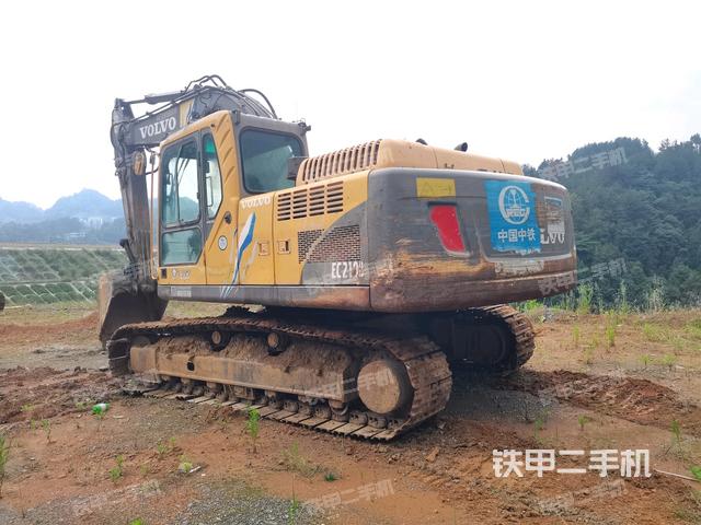 左后45（整機外觀）