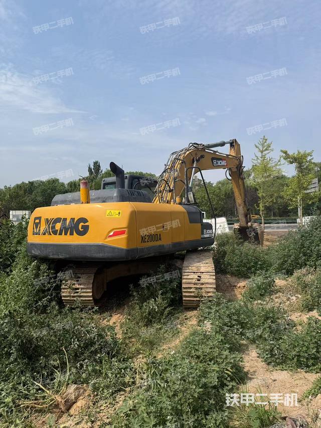徐工XE200DA挖掘机的设备实拍-第2张实拍照片