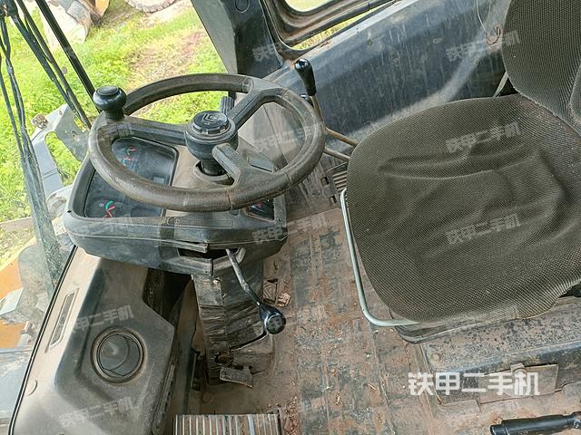 变速箱(整机外观及大件) 变速箱(整机外观及大件)