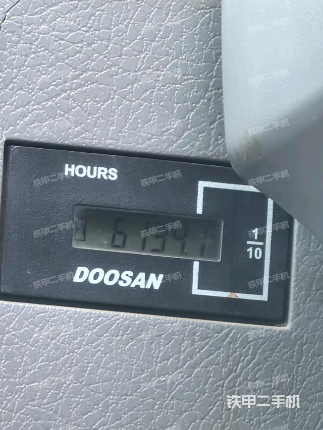 小時表(駕駛室部分) 小時表(駕駛室部分)