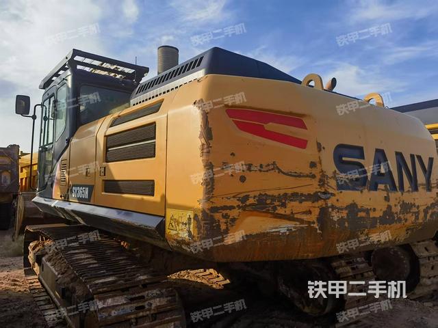 整机右后45°(整机外观) 整机右后45°(整机外观)