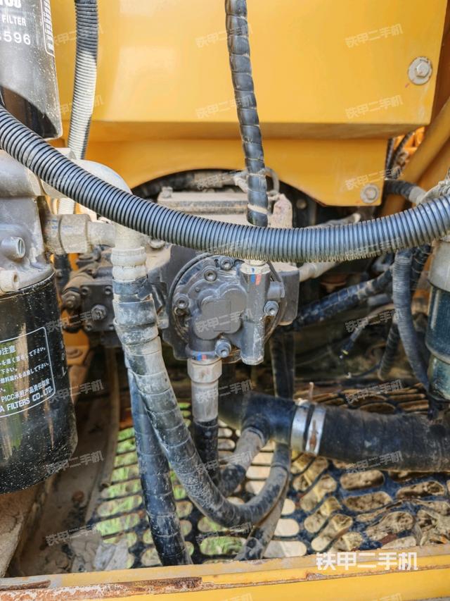 液压泵斜45 左(大件舱室) 液压泵斜45 左(大件舱室)