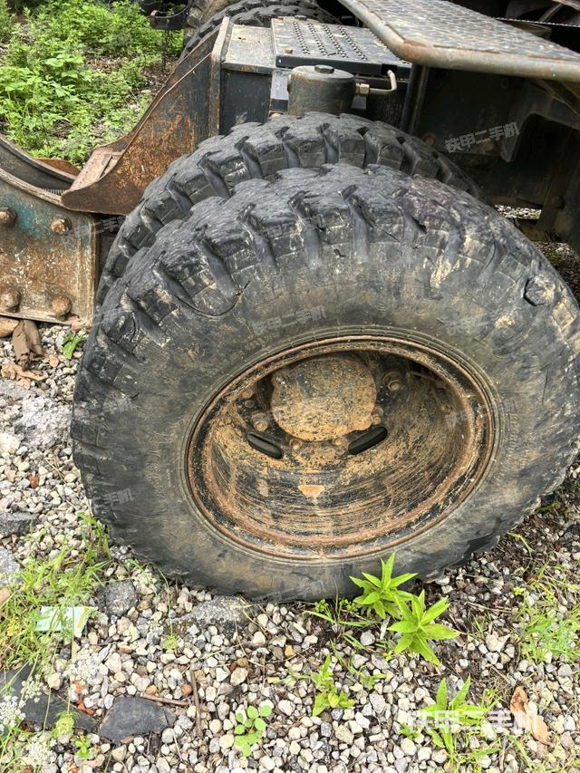 左驅(qū)動輪(行走機構) 左驅(qū)動輪(行走機構)