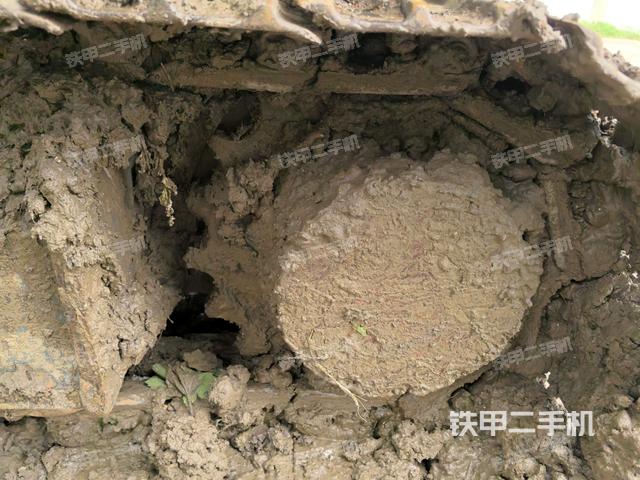 左侧行走马达盖板(行走机构) 左侧行走马达盖板(行走机构)