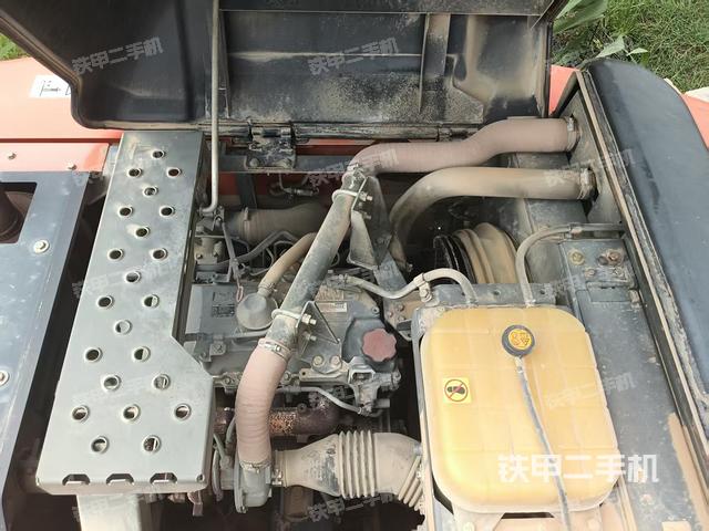 发动机整体俯视(整机外观) 发动机整体俯视(整机外观)