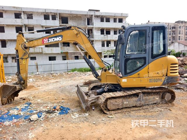 徐工XE60DA挖掘機