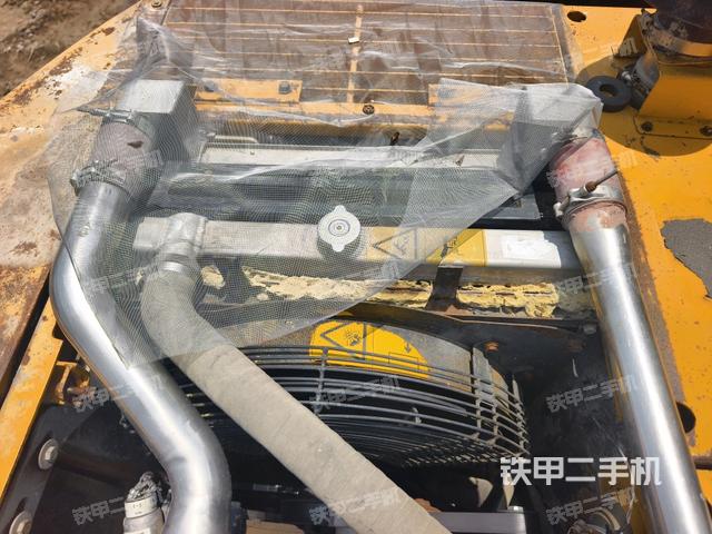 水箱+风扇特写(上车部件) 水箱+风扇特写(上车部件)