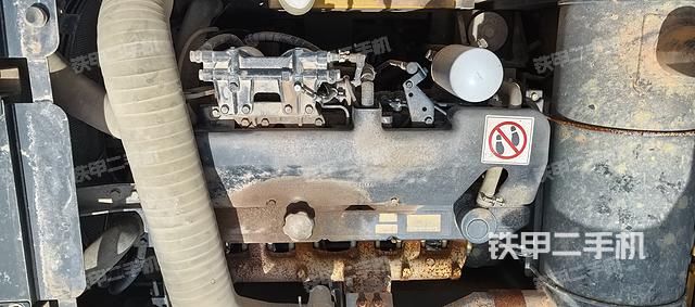 发动机整体俯视(整机外观) 发动机整体俯视(整机外观)