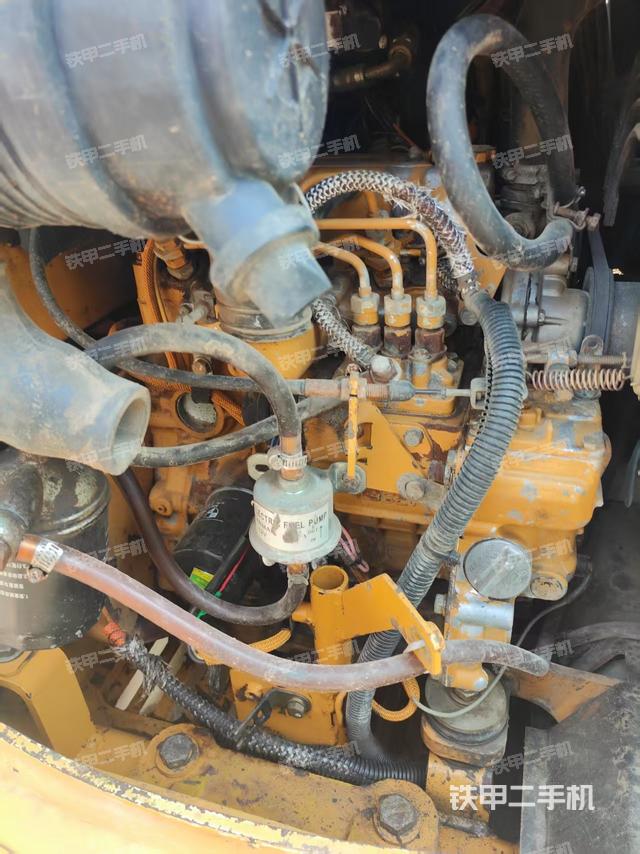 发动机整体俯视（整机外观）