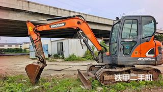 斗山DX60E-9CN挖掘机实拍图片