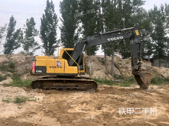 整机右后45°(整机外观) 整机右后45°(整机外观)