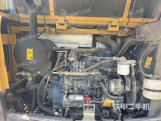 发动机整体俯视（整机外观）