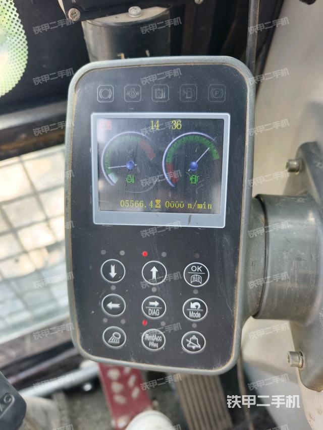 小时表(驾驶室部分) 小时表(驾驶室部分)