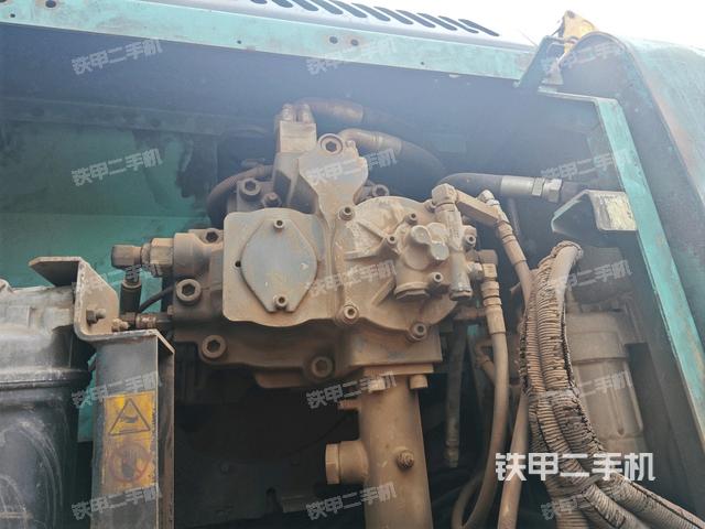 液压泵室(大件舱室) 液压泵室(大件舱室)