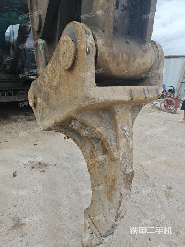 铲斗45度(工作和回转装置) 铲斗45度(工作和回转装置)