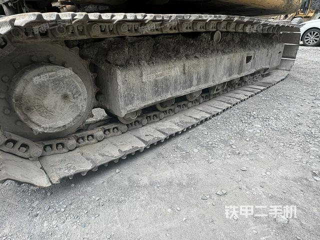 单侧履带整体（整机外观）