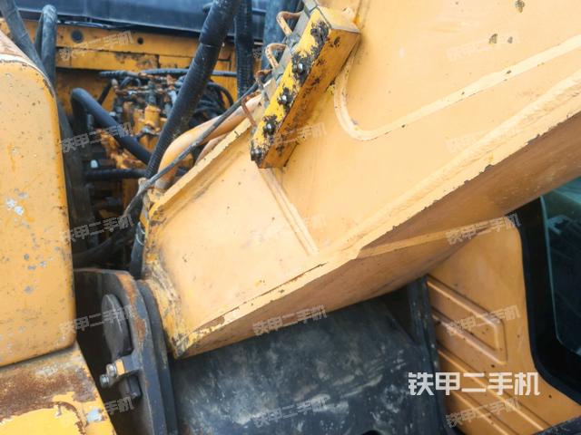 大臂根部?斜視（工作和回轉(zhuǎn)裝置）