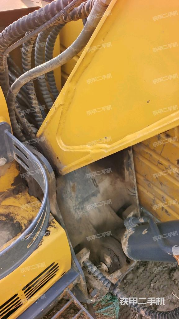 大臂根部 斜(工作和回转装置) 大臂根部 斜(工作和回转装置)