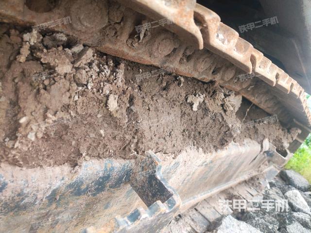 右导向轮(行走机构) 右导向轮(行走机构)