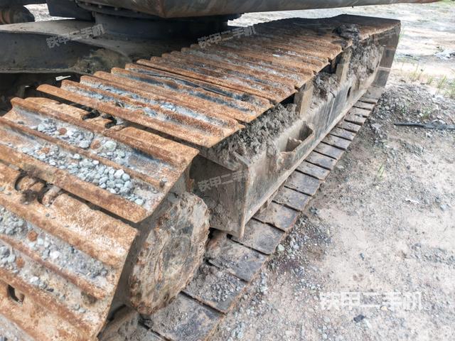 右側(cè)履帶整體（行走機構(gòu)）