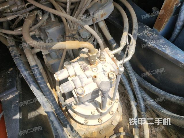 回转马达(上车部件) 回转马达(上车部件)