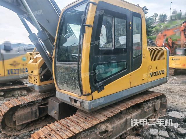 奇瑞迪凱重科DE150B挖掘機(jī)