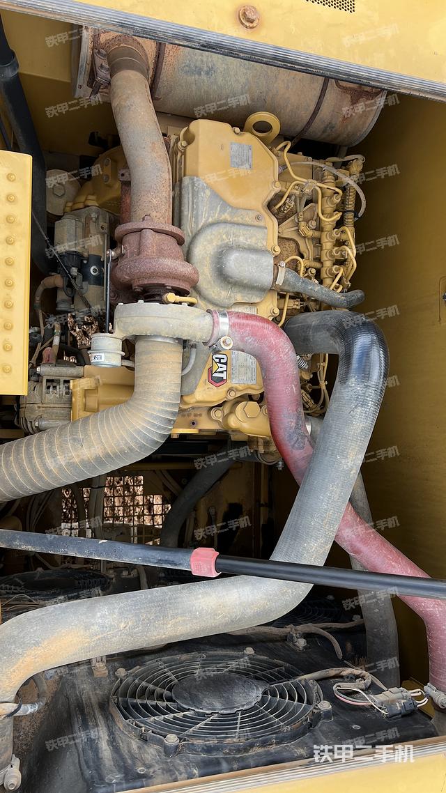 发动机整体俯视（整机外观）