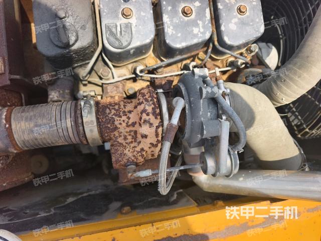 增压器特写(上车部件) 增压器特写(上车部件)