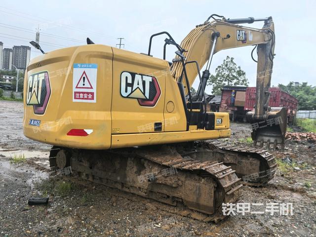 卡特彼勒新一代CAT®320 液压挖掘机的设备实拍-第2张实拍照片