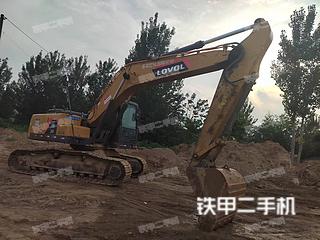 雷沃重工FR215E2挖掘机实拍图片