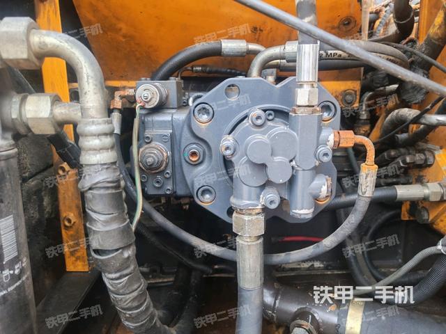 液壓泵室（大件艙室）