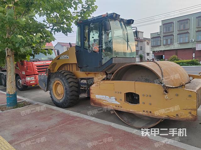 徐工XS222J壓路機